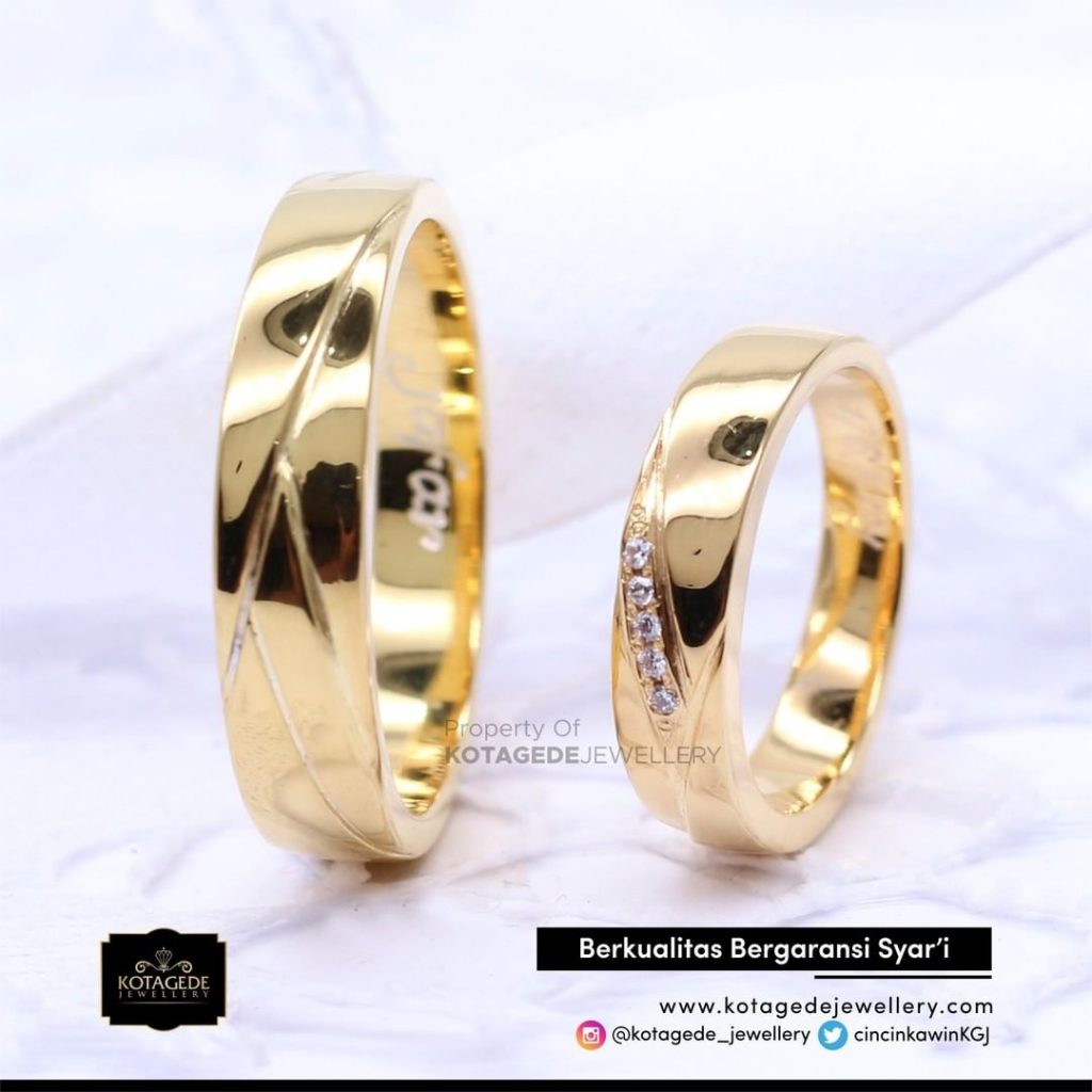 Model Cincin Emas Terbaru, Para Wanita Silakan Pilih ...